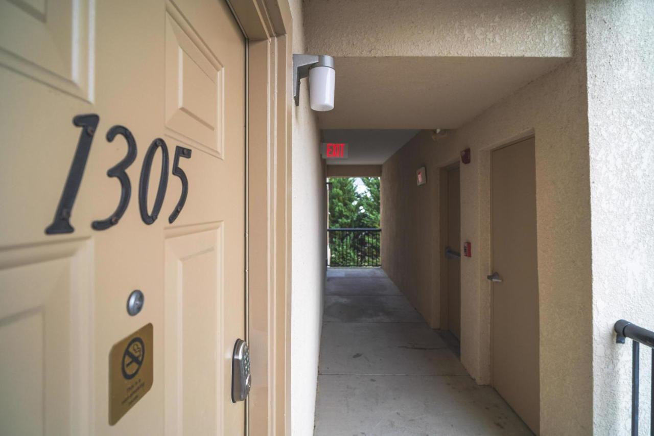 Mvc - Unit 1305 Apartamento